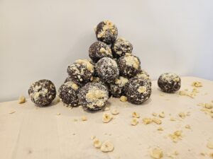 choco hazelnut go balls protein balls